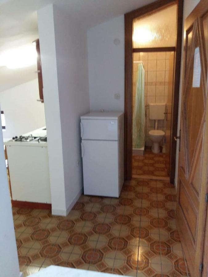 Apartments Villa Cherry Novalja Bagian luar foto